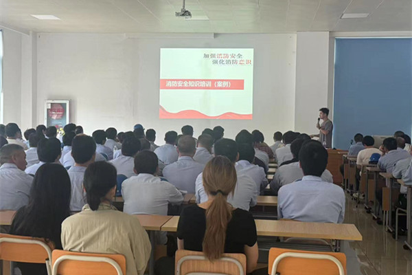 筑牢安全防线！奇亿金属开展全员安全消防实战培训 图1